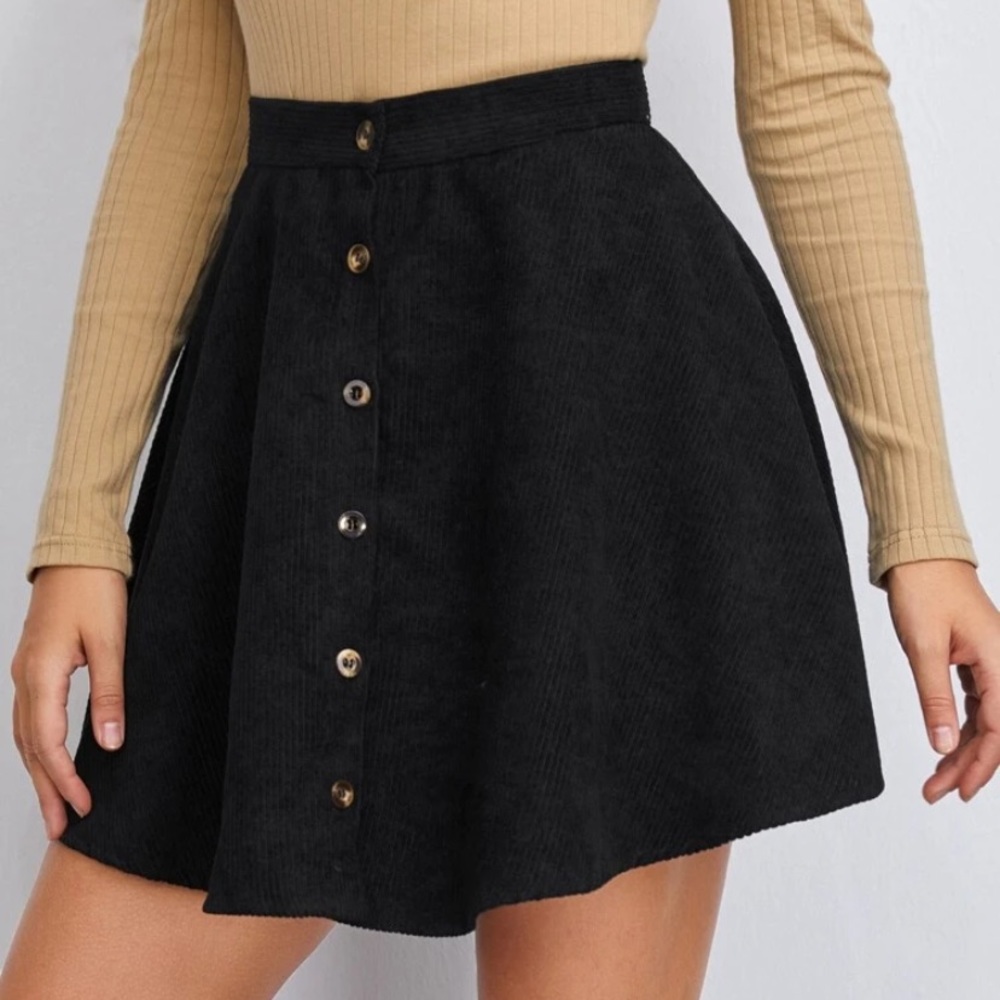 🌈3/$25🌈 Button Cord Skirt